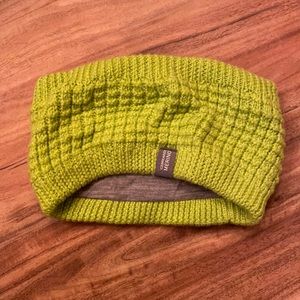 Icebreaker ear warmer